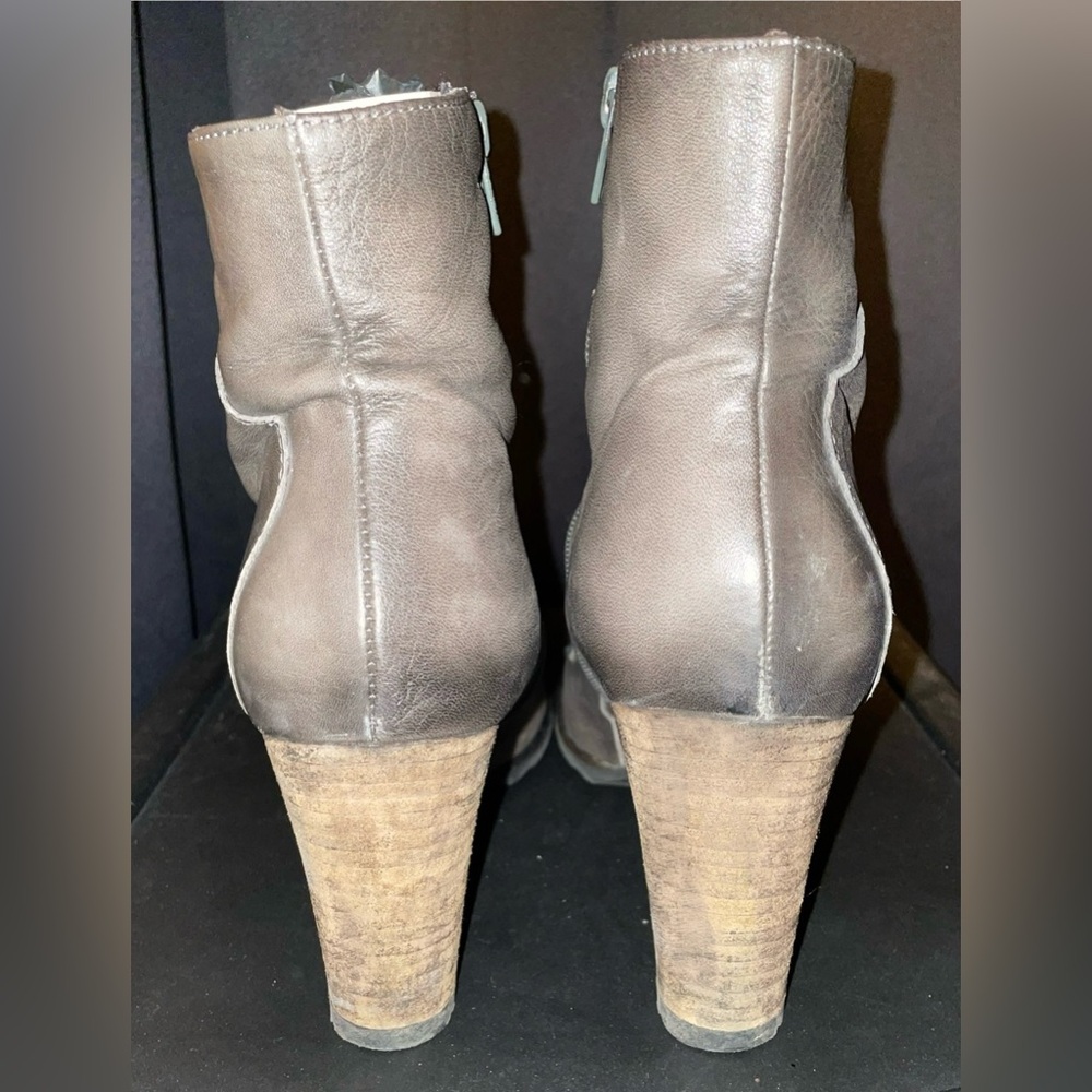 Miz Mooz Barcelona Ninette Ankle Boot Grey Leather Stacked Heel Size 8.5 - Picture 4 of 8